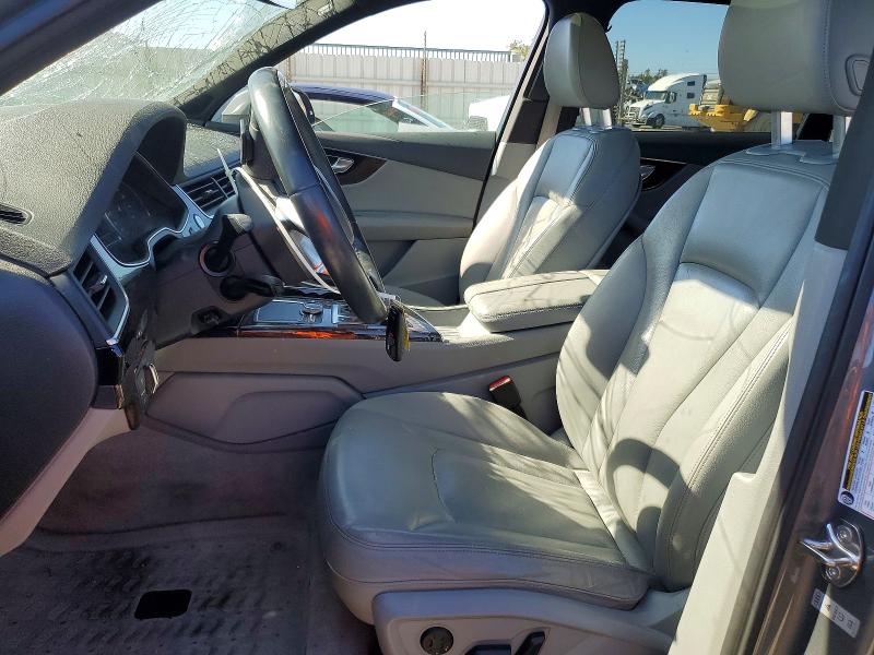 Продажа на аукционе авто 2017 Audi Q7, vin: WA1LAAF75HD054820, номер лота: 52552236