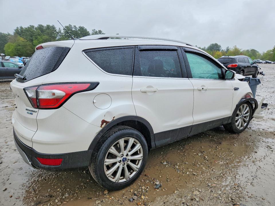 53720796 :رقم المزاد ، 1FMCU9J92HUE82960 vin ، 2017 Ford Escape مزاد بيع