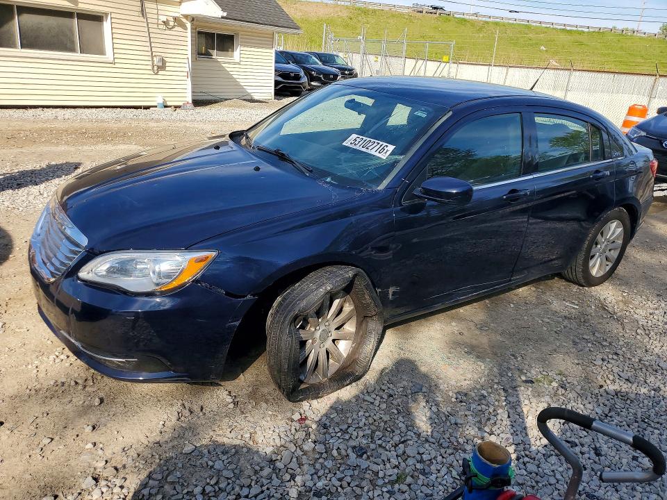 2014 Chrysler 200 მანქანა იყიდება აუქციონზე, vin: 1C3CCBBB7EN118995, აუქციონის ნომერი: 53102716