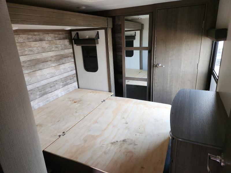 Продаж на аукціоні авто 2023 Keystone Rv Cougar Series, vin: 4YDFCGR26P2508466, номер лоту: 54825036