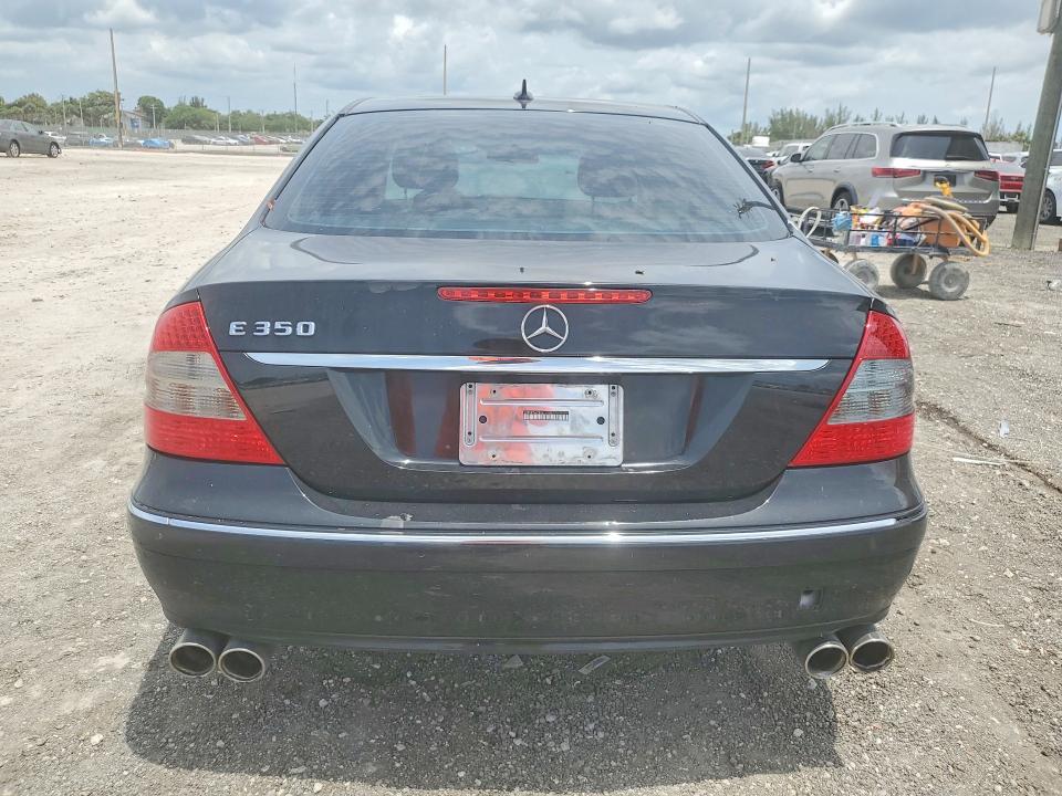 2008 Mercedes-benz E მანქანა იყიდება აუქციონზე, vin: WDBUF56X88B279522, აუქციონის ნომერი: 52988086