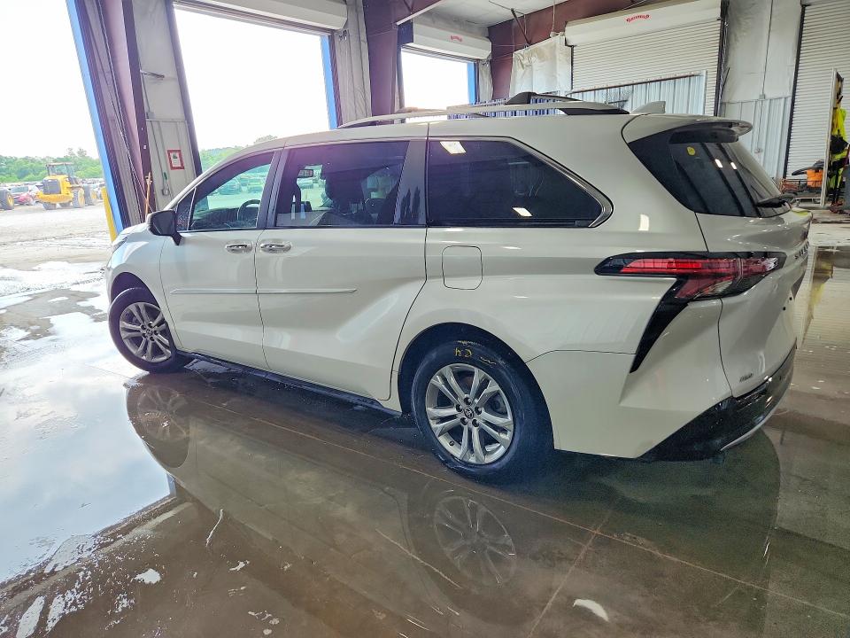Aukcja sprzedaży 2024 Toyota Sienna, vin: 5TDESKFC5RS113692, numer aukcji: 54681996