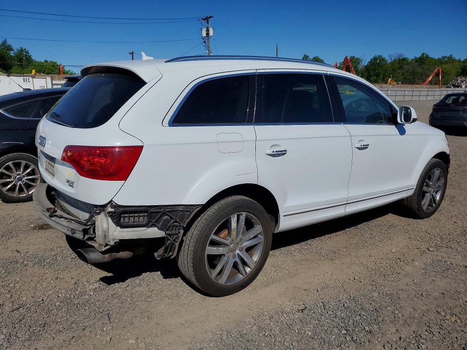 Продажа на аукционе авто 2015 Audi Q7, vin: WA1LGAFE4FD015422, номер лота: 53253546