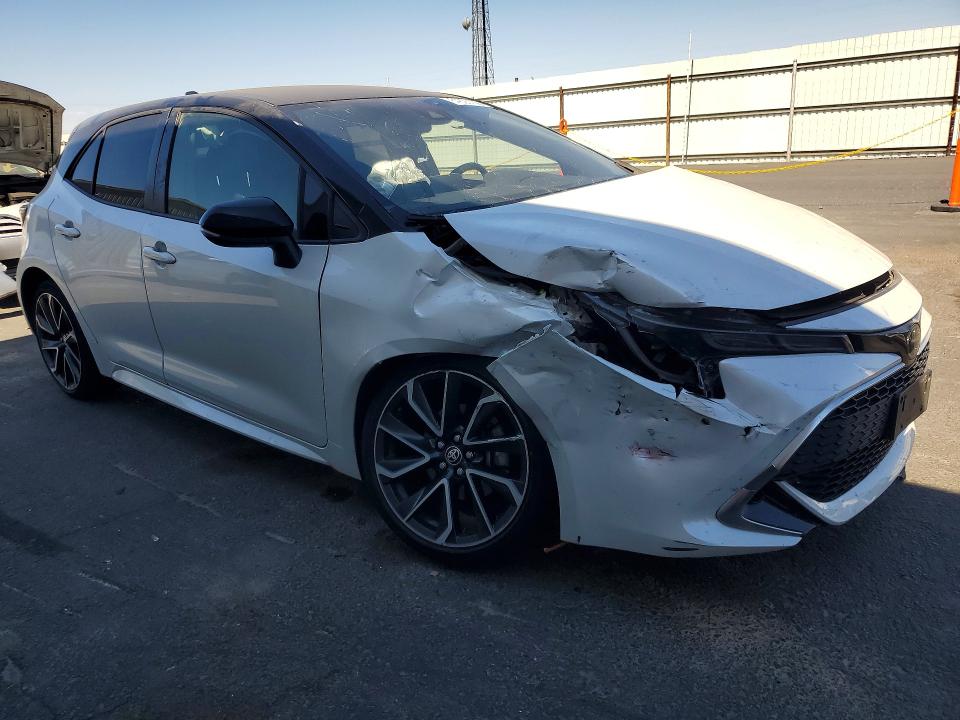 2021 Toyota Corolla მანქანა იყიდება აუქციონზე, vin: JTNC4MBE1M3136543, აუქციონის ნომერი: 54023136