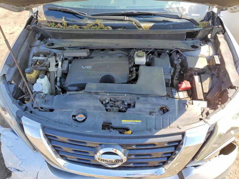 53734666 :رقم المزاد ، 5N1DR2MM5JC640474 vin ، 2018 Nissan Pathfinder مزاد بيع
