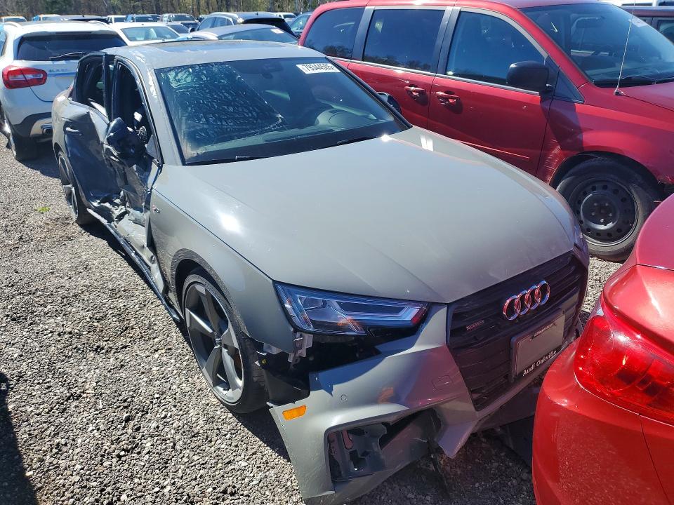 2018 Audi A4 მანქანა იყიდება აუქციონზე, vin: WAUENAF47JA032606, აუქციონის ნომერი: 79344505