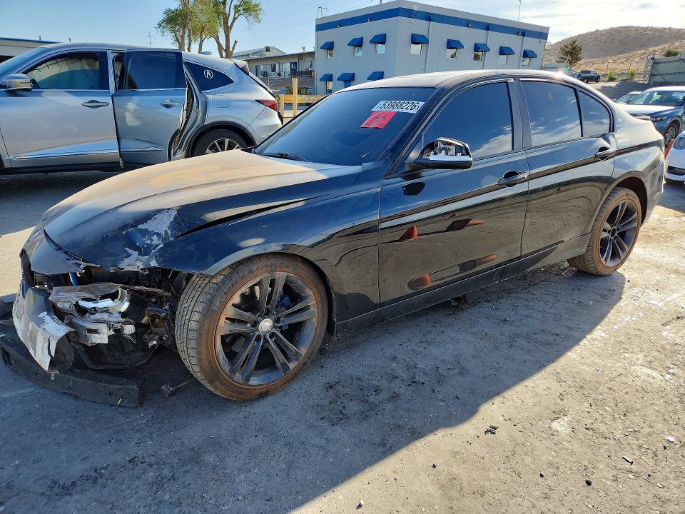 53988226 :رقم المزاد ، WBA3C1C54EK113380 vin ، 2014 Bmw 328 مزاد بيع