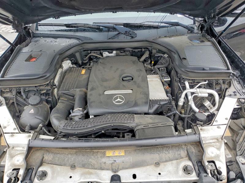 52386196 :رقم المزاد ، WDC0J4KB2HF260633 vin ، 2017 Mercedes-benz Glc Coupe مزاد بيع