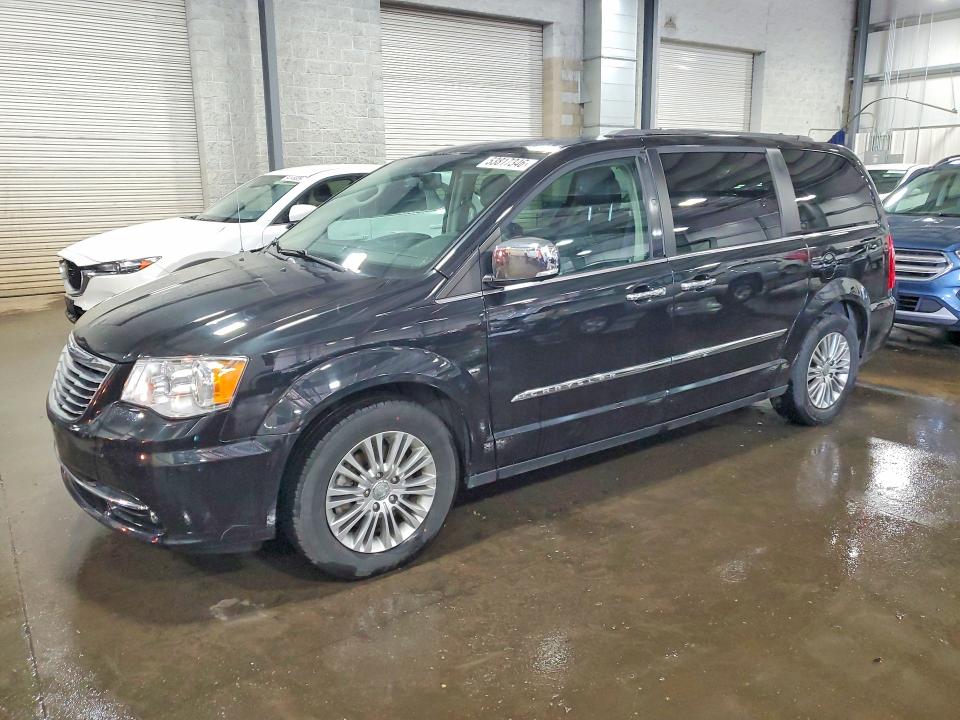 Продаж на аукціоні авто 2015 Chrysler Town & Country, vin: 2C4RC1CG3FR547758, номер лоту: 53817346
