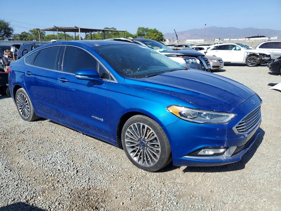 Продажа на аукционе авто 2017 Ford Fusion, vin: 3FA6P0RU8HR382209, номер лота: 54699266