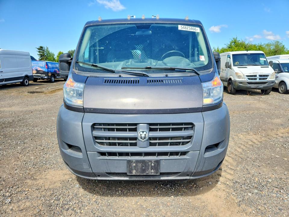 54823466 :رقم المزاد ، 3C6TRVAG5GE137651 vin ، 2016 Ram Promaster 1500 مزاد بيع