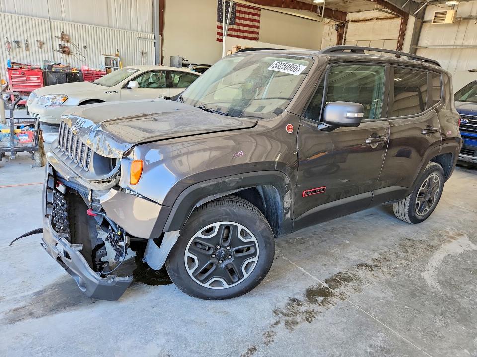 2017 Jeep Renegade მანქანა იყიდება აუქციონზე, vin: ZACCJBCB2HPG11284, აუქციონის ნომერი: 53250866