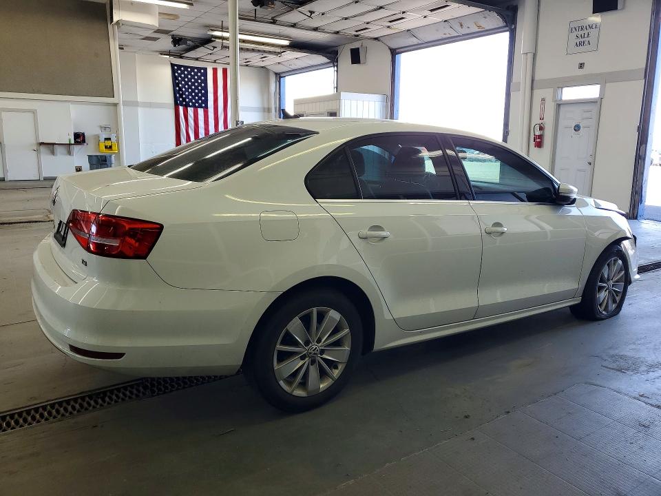 Продажа на аукционе авто 2015 Volkswagen Jetta, vin: 3VWD17AJ7FM286673, номер лота: 53910256