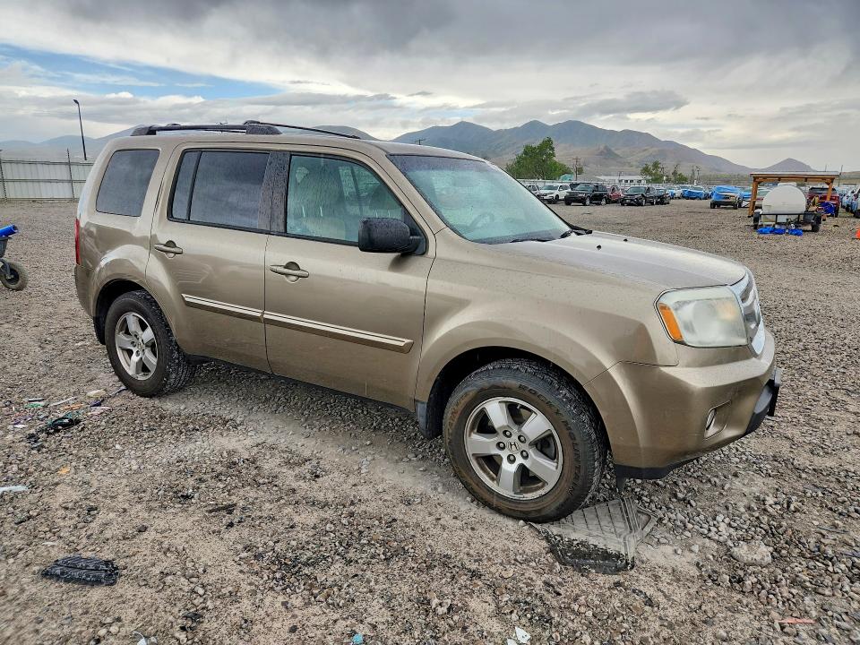 55768926 :رقم المزاد ، 5FNYF4H47AB006140 vin ، 2010 Honda Pilot مزاد بيع