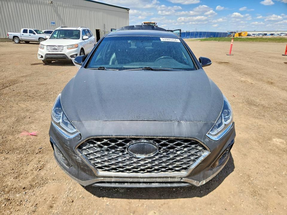 2018 Hyundai Sonata Limited 4dr მანქანა იყიდება აუქციონზე, vin: 5NPE34AF8JH698126, აუქციონის ნომერი: 53905356