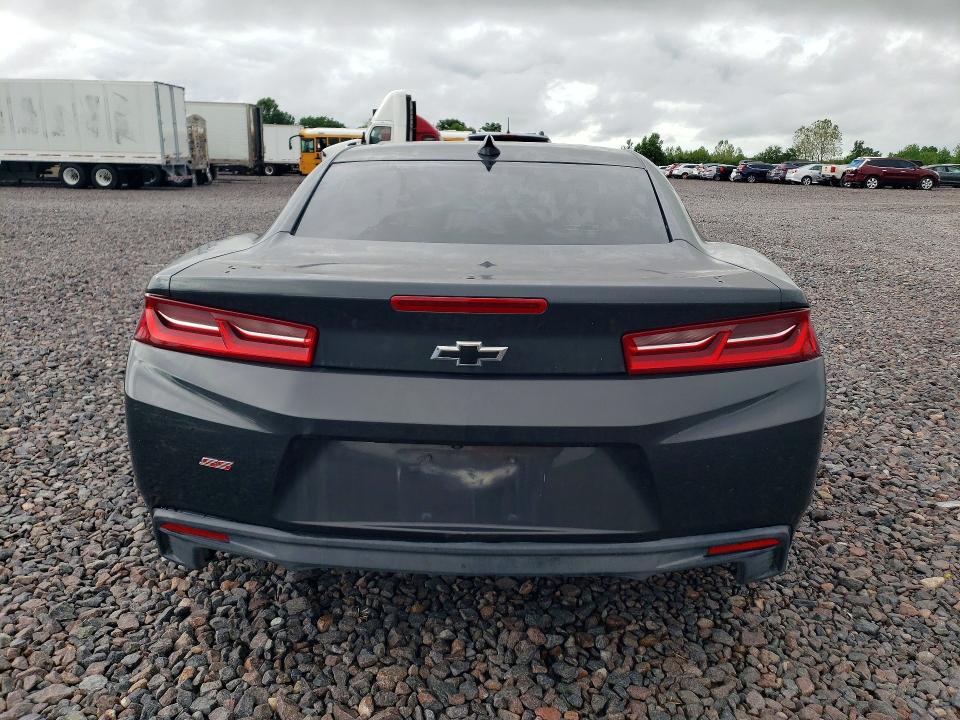 2018 Chevrolet Camaro მანქანა იყიდება აუქციონზე, vin: 1G1FF1R70J0137450, აუქციონის ნომერი: 54974196