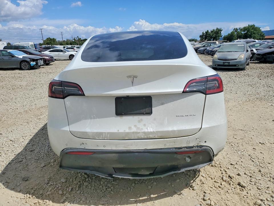 Auction sale of the 2022 Tesla Model Y, vin: 7SAYGDEE7NF538278, lot number: 55373306