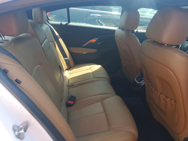 53711236 :رقم المزاد ، 1G4GB5G31FF242805 vin ، 2015 Buick Lacrosse مزاد بيع