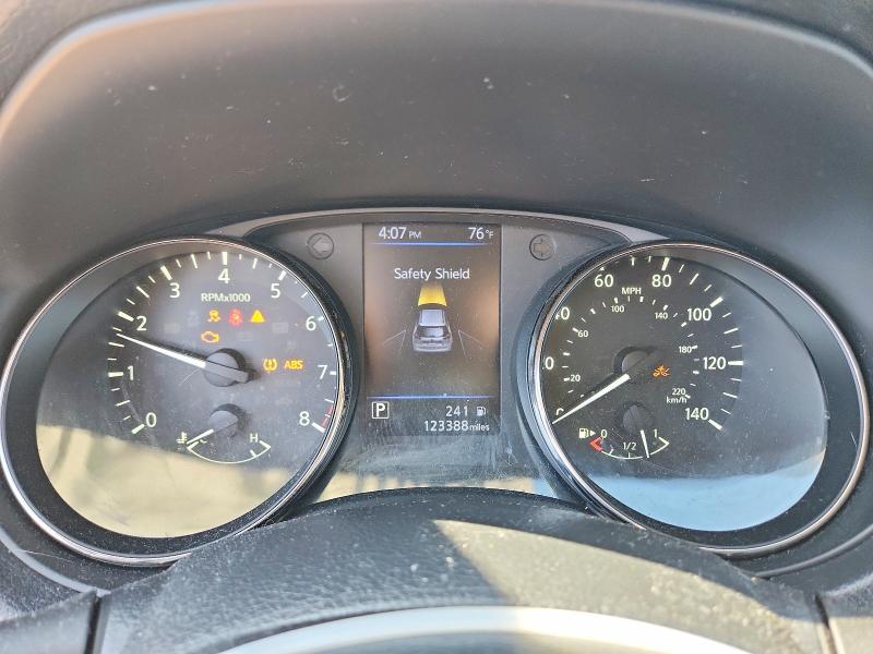 53401096 :رقم المزاد ، KNMAT2MT4JP609998 vin ، 2018 Nissan Rogue مزاد بيع