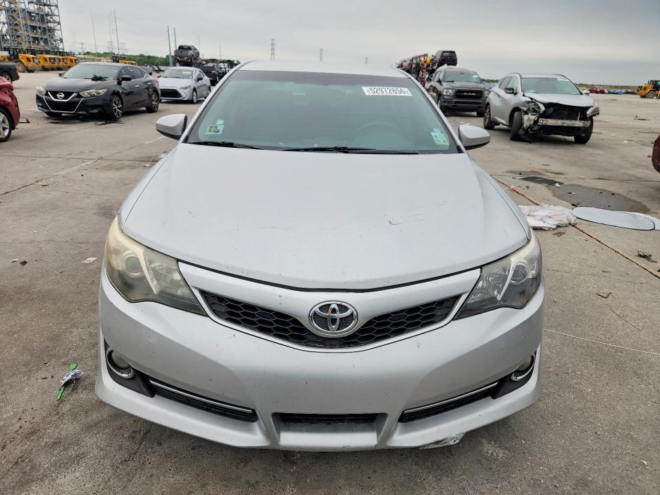 2014 Toyota Camry მანქანა იყიდება აუქციონზე, vin: 4T1BF1FK3EU441669, აუქციონის ნომერი: 52972856