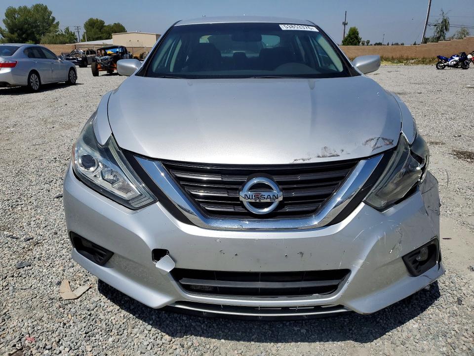 2018 Nissan Altima მანქანა იყიდება აუქციონზე, vin: 1N4AL3AP7JC154087, აუქციონის ნომერი: 53853376