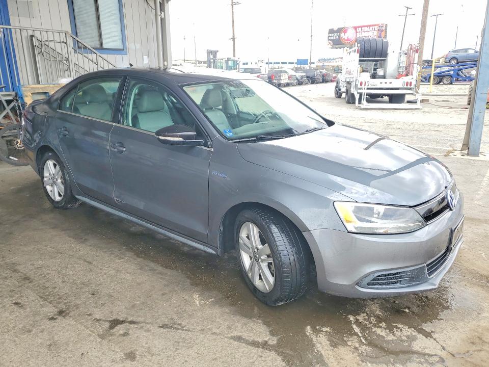 2013 Volkswagen Jetta მანქანა იყიდება აუქციონზე, vin: 3VW637AJ9DM264206, აუქციონის ნომერი: 55232956