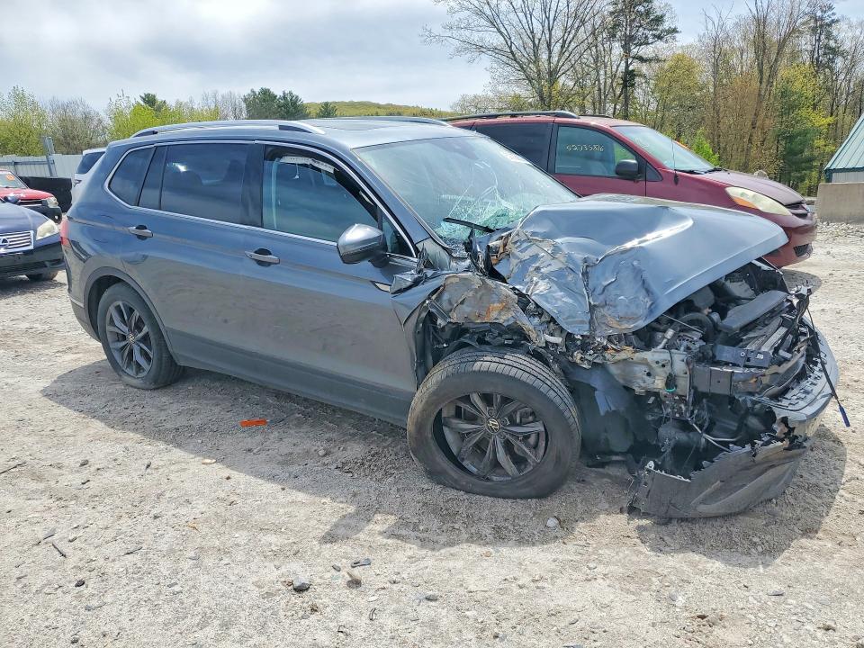 52990636 :رقم المزاد ، 3VVMB7AX8PM130679 vin ، 2023 Volkswagen Tiguan مزاد بيع