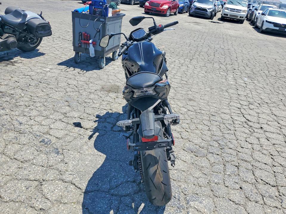 Продаж на аукціоні авто 2025 Kawasaki Er650, vin: ML5EREP14SDAD6883, номер лоту: 52872916