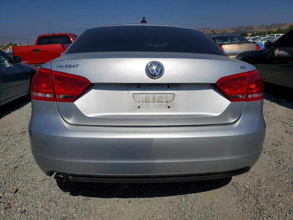 53551856 :رقم المزاد ، 1VWBP7A32DC037705 vin ، 2013 Volkswagen Passat مزاد بيع