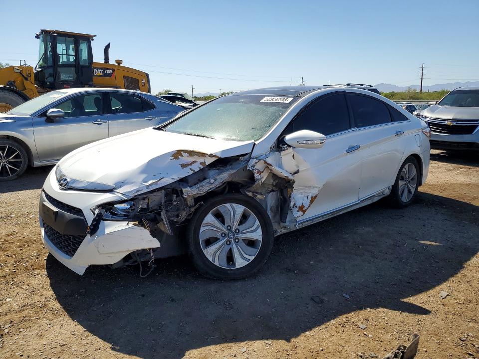 Auction sale of the 2015 Hyundai Sonata, vin: KMHEC4A4XFA136088, lot number: 52950206