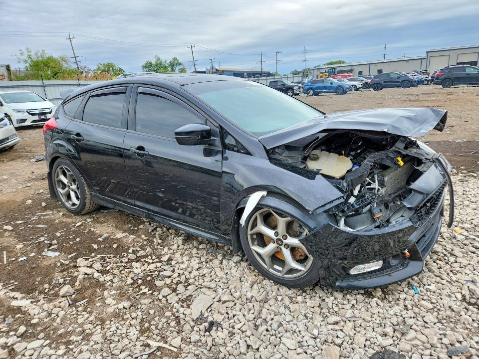 2018 Ford Focus მანქანა იყიდება აუქციონზე, vin: 1FADP3L95JL203545, აუქციონის ნომერი: 53831996