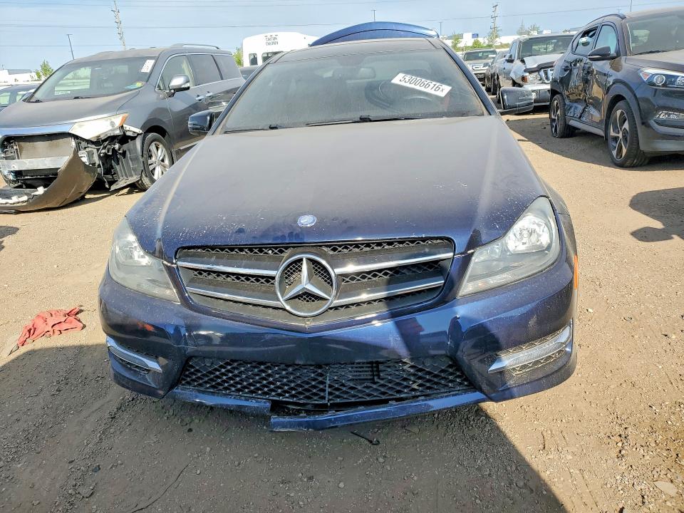 53006616 :رقم المزاد ، WDDGJ4HB7EG162964 vin ، 2014 Mercedes-benz C مزاد بيع