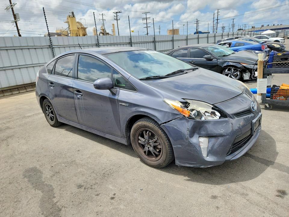 2013 Toyota Prius მანქანა იყიდება აუქციონზე, vin: JTDKN3DU4D5618634, აუქციონის ნომერი: 55167276