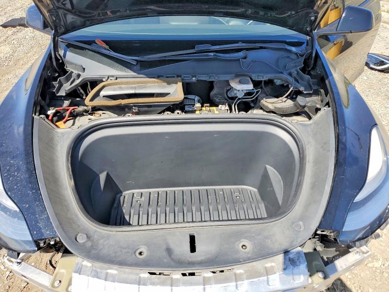 2021 Tesla Model Y მანქანა იყიდება აუქციონზე, vin: 5YJYGDED2MF107365, აუქციონის ნომერი: 53598166