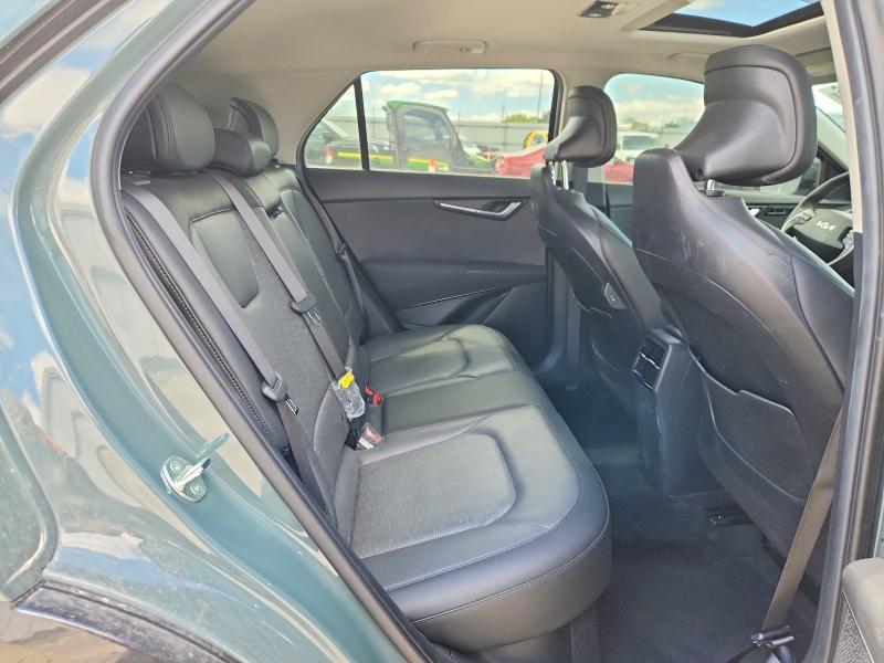 53009946 :رقم المزاد ، KNDCT3LE6P5095089 vin ، 2023 Kia Niro مزاد بيع