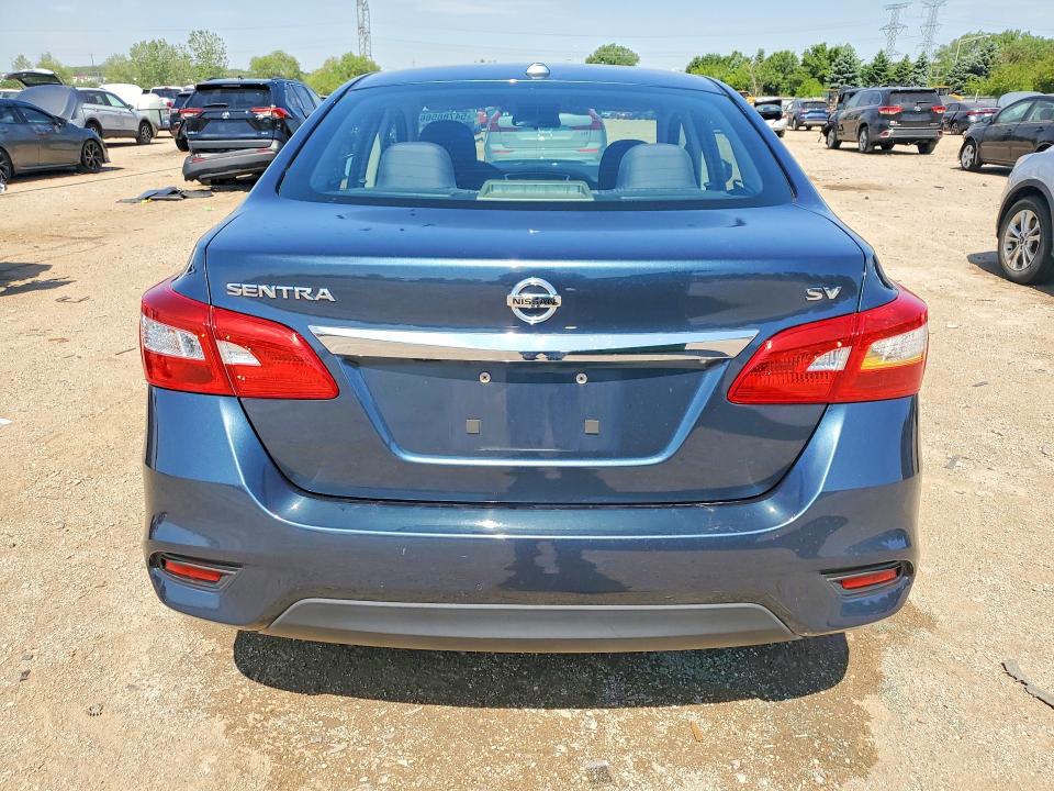 2017 Nissan Sentra მანქანა იყიდება აუქციონზე, vin: 3N1AB7AP3HY258701, აუქციონის ნომერი: 54786566