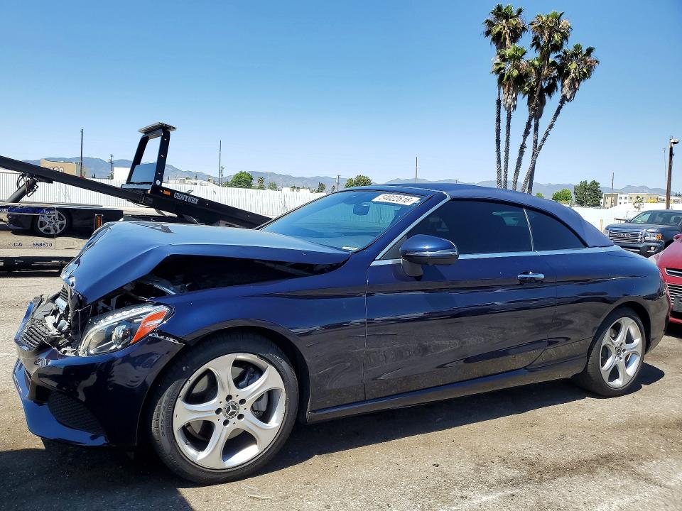 54022616 :رقم المزاد ، WDDWK4JB8HF556616 vin ، 2017 Mercedes-benz C مزاد بيع