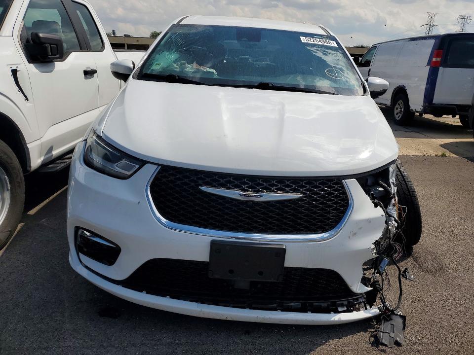 2023 Chrysler Pacifica მანქანა იყიდება აუქციონზე, vin: 2C4RC1FGXPR586232, აუქციონის ნომერი: 52254986