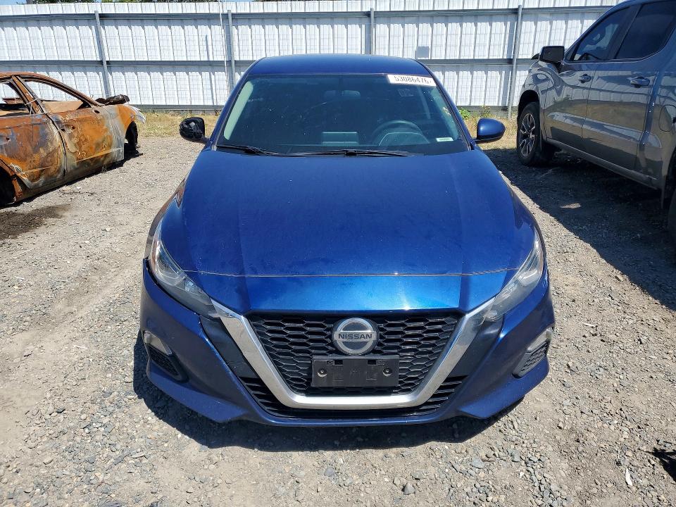 53086476 :رقم المزاد ، 1N4BL4BV3KC222281 vin ، 2019 Nissan Altima مزاد بيع