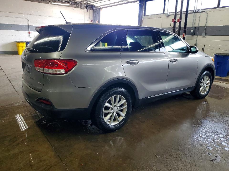 2017 Kia Sorento მანქანა იყიდება აუქციონზე, vin: 5XYPG4A31HG196255, აუქციონის ნომერი: 54102426
