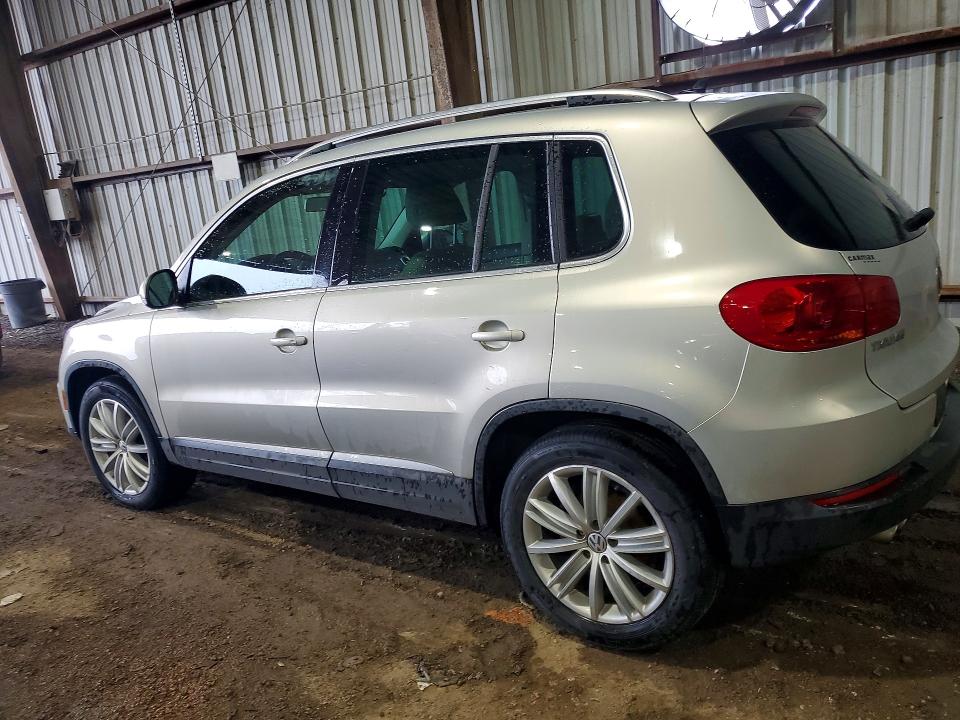 2014 Volkswagen Tiguan მანქანა იყიდება აუქციონზე, vin: WVGAV3AX2EW556751, აუქციონის ნომერი: 55242916