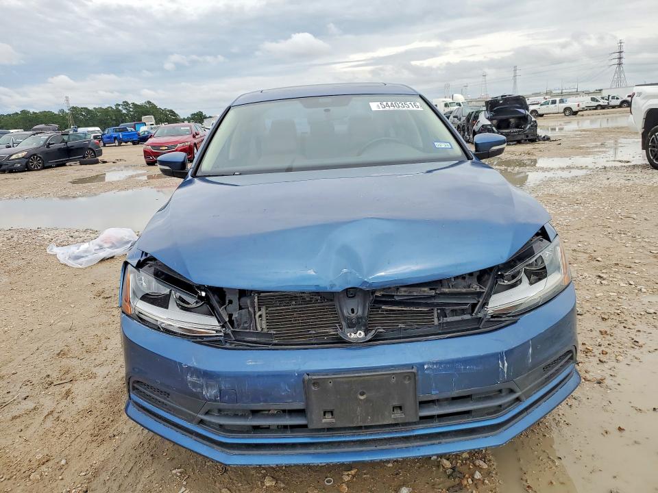 2017 Volkswagen Jetta მანქანა იყიდება აუქციონზე, vin: 3VWDB7AJ0HM361472, აუქციონის ნომერი: 54403516