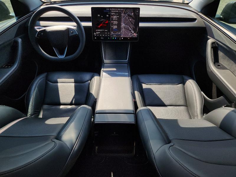 Продажа на аукционе авто 2026 Tesla Model Y, vin: 7SAYGDEE2TF326191, номер лота: 52993246