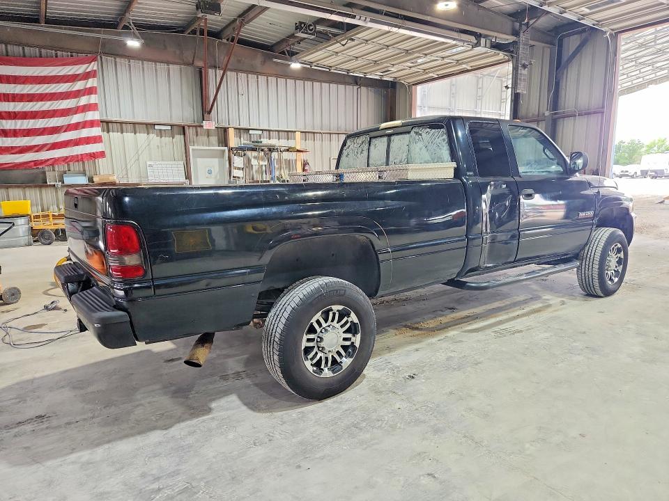 53847636 :رقم المزاد ، 1B7KF23641J520894 vin ، 2001 Dodge Ram 2500 مزاد بيع