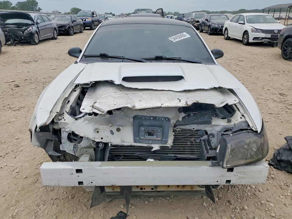 54458406 :رقم المزاد ، 1FAFP42X11F204933 vin ، 2001 Ford Mustang مزاد بيع
