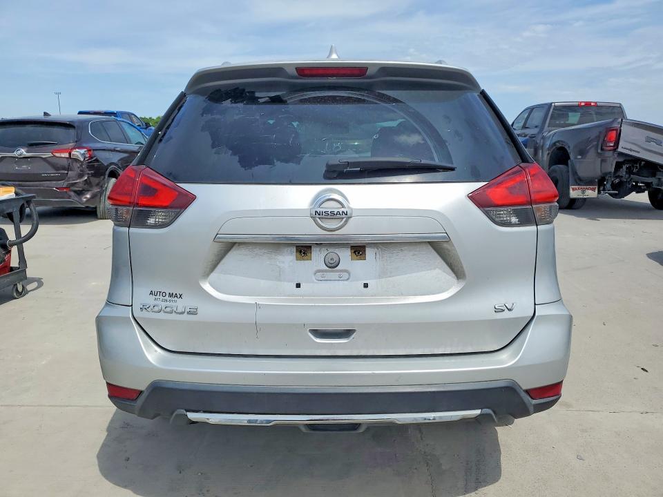 53977066 :رقم المزاد ، KNMAT2MT1HP559166 vin ، 2017 Nissan Rogue مزاد بيع