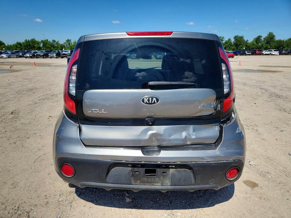 2017 Kia Soul მანქანა იყიდება აუქციონზე, vin: KNDJN2A23H7474772, აუქციონის ნომერი: 53271216