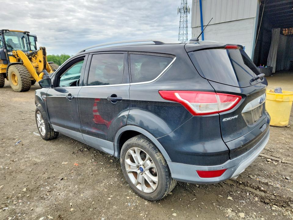 Продажа на аукционе авто 2016 Ford Escape, vin: 1FMCU9J95GUB10737, номер лота: 54534366
