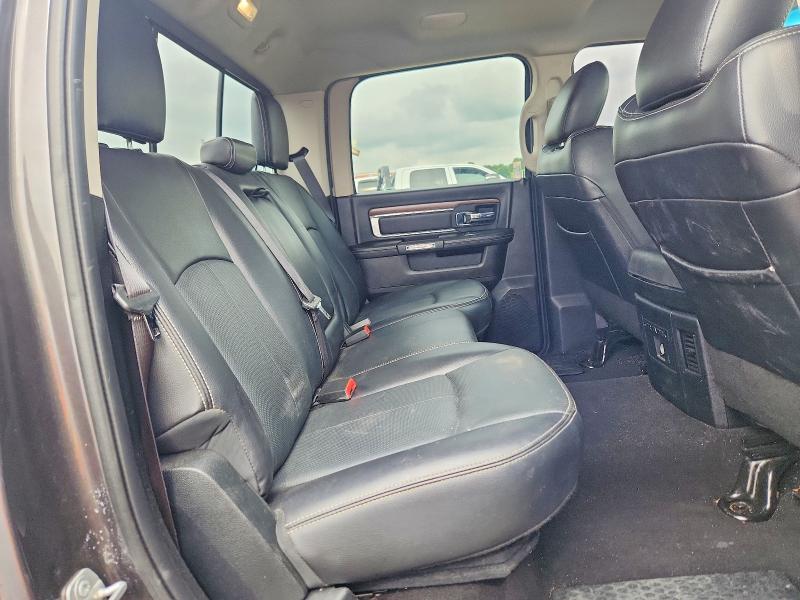 53948176 :رقم المزاد ، 3C63RRJL3JG220222 vin ، 2018 Ram 3500 مزاد بيع