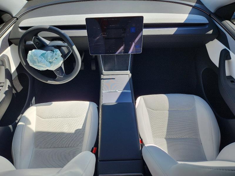 2026 Tesla Model Y მანქანა იყიდება აუქციონზე, vin: 7SAYGDED9TF417000, აუქციონის ნომერი: 53353726